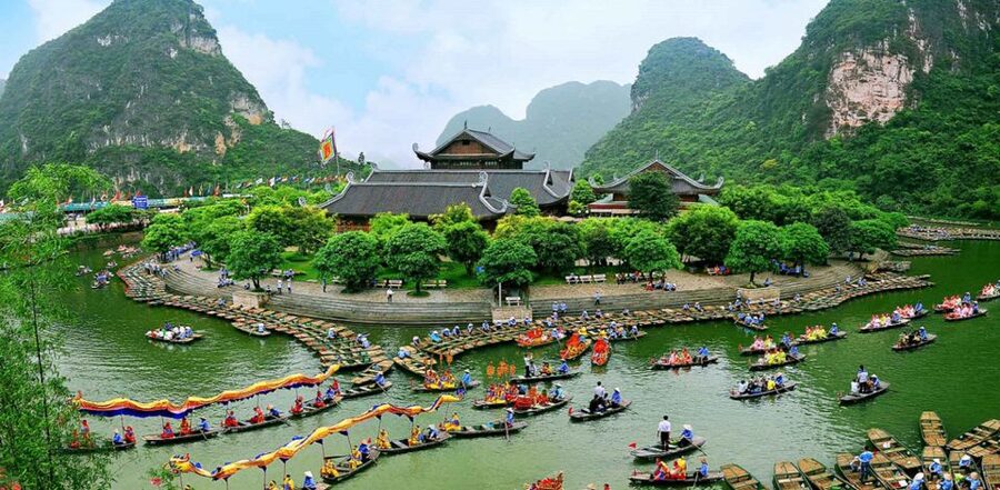 From Hanoi: Bai Dinh, Trang An, and Mua Cave Full-Day Tour - Who should book this day trip?