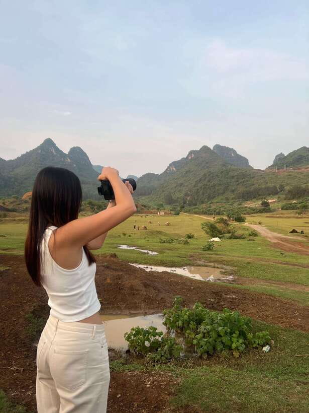 From Hanoi: Ban Gioc Waterfall & Angel Mountain 2-Day Tour - Guides, drivers, and the human side of the trip