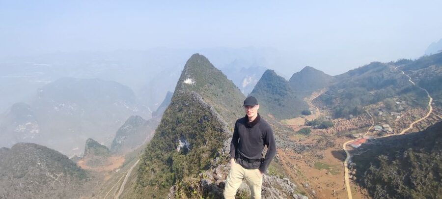 From Hanoi: Ha Giang Loop 4-Day Motorbike Tour - Day 2: Ma Pi Leng Pass and the Nho Que River