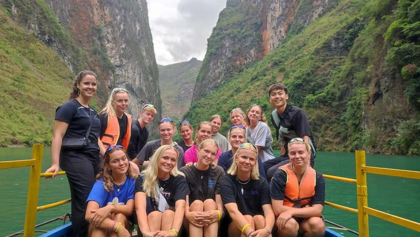 From Hanoi: Ha Giang Loop Motorbike Tours 3-Days 2-Nights - The overnight bus from Hanoi to Ha Giang