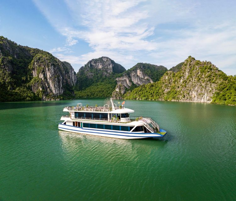 From Hanoi: Ha Long Bay 5-star Day Cruise with Buffet Lunch - Key points at a glance