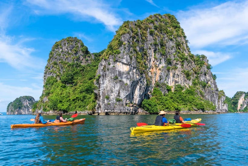 From Hanoi: Ha Long Bay Save-Cost Tours - Big & Small Groups - Big Group or Small Group?