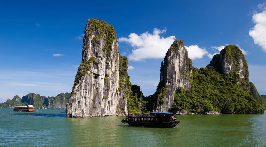 From Hanoi: Halong Bay Day Trip with Lunch and Transfers - Kayaking or bamboo boating into a mountain lagoon