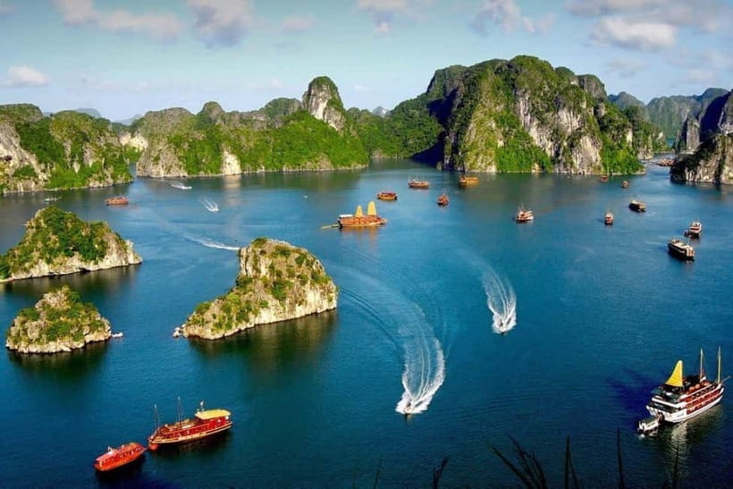 From Hanoi: Halong bay Luxury tour on 5 star cruise - Titop Island for swimming and a summit view