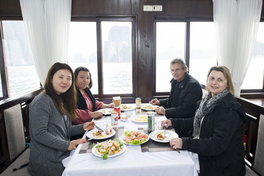 From Hanoi: Halong day trip, Route 2, 6hours, Small group - Guide quality and the feel of the cruise