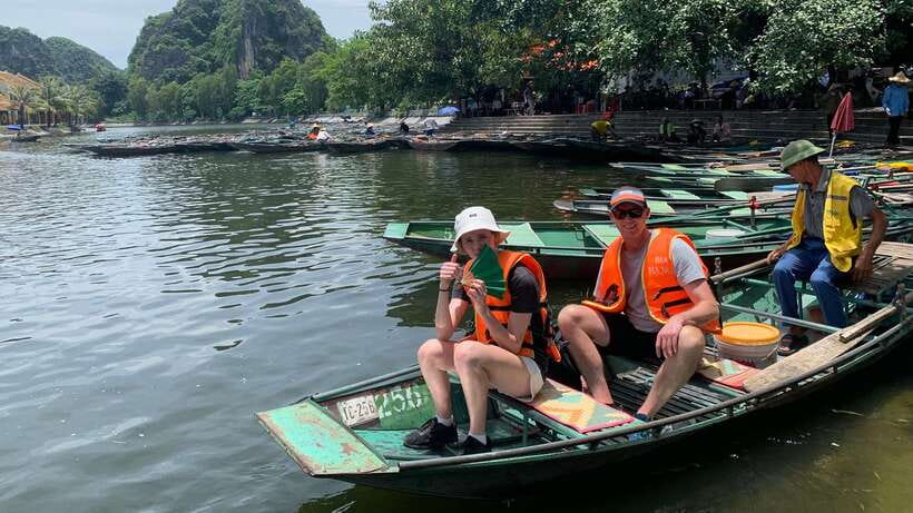 From Hanoi: Hoa Lu/Bai Dinh-Tam Coc/Trang An-Mua Cave Tours - Five things to know before booking