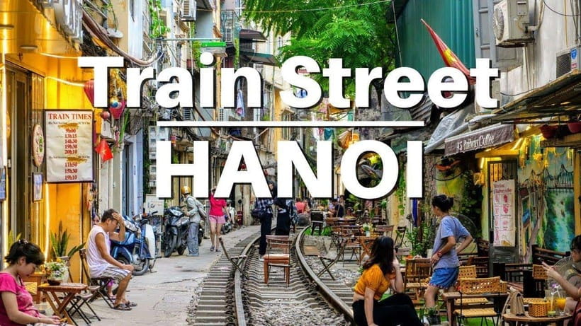 From Hanoi: Incense Village & Train Street Small Group Tour - Making the most of Quang Phu Cau photographs