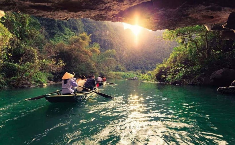 From Hanoi: Ninh Binh Bai Dinh or Hoa Lu, Trang An, Mua Cave - Pickup, changes, and service concerns