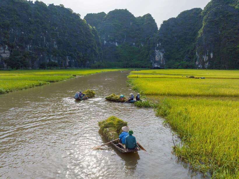 From Hanoi: Ninh Binh- Hoa Lu-Tam Coc- Mua Cave- Highlight - What $44 includes, and where the value sits