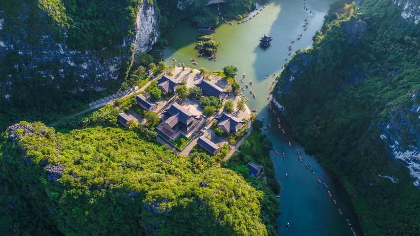 From Hanoi: Ninh Binh Trip with Cycling & Buffet Lunch - Leaving Hanoi for Hoa Lu