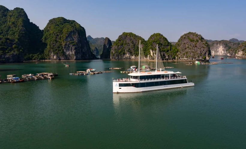 From Hanoi or Halong: Halong Bay Day Cruise - Speedboat transfer and the Jade Sails setting
