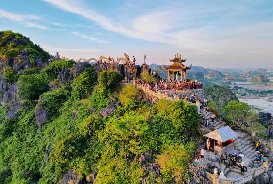 From Hanoi: Trang An Eco-tourism -Bai Dinh pagoda & Mua Cave - Mua Cave and the 500-step climb