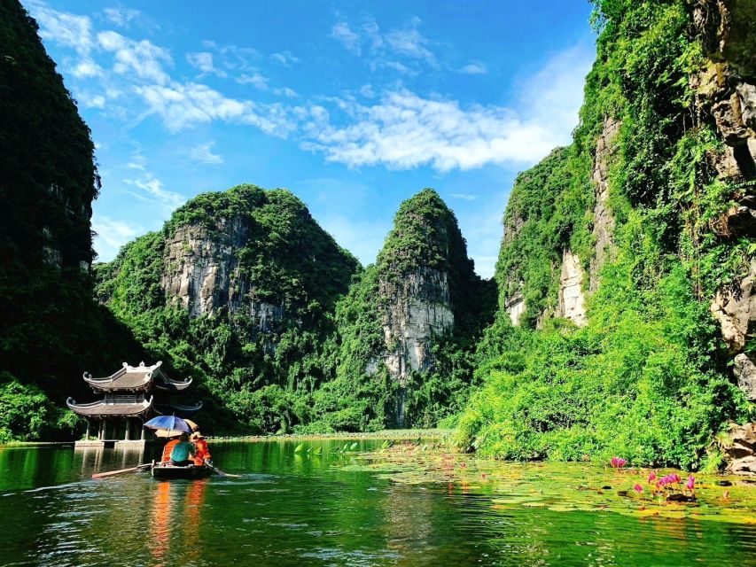 From Hanoi: Trang An eco-tourism - Hoa Lu ancient & Mua Cave - Who should book this tour
