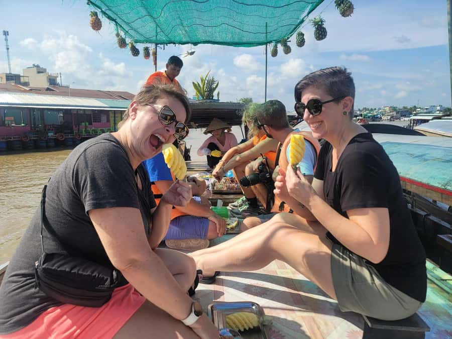 From HCM: Mekong Delta & Cai Rang Floating Market 2-Day Tour - Can Tho after dark