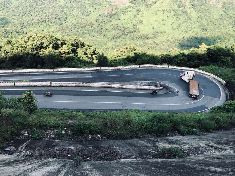 From Hue/Da Nang/Hoi An: Hai Van Pass Tour by Motorbike - Son Tra Peninsula and Lady Buddha