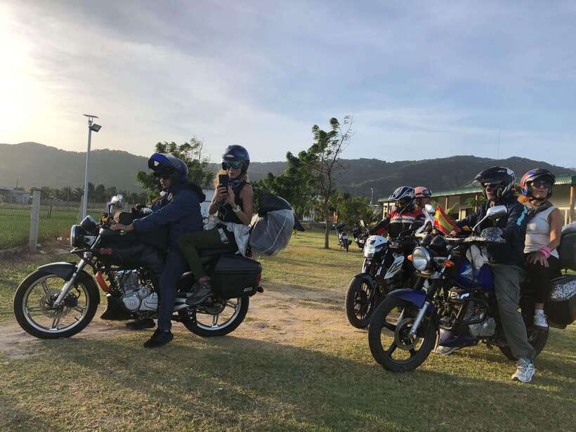 From Hue/Da Nang/Hoi An: Hai Van Pass Tour by Motorbike - Coffee above the road