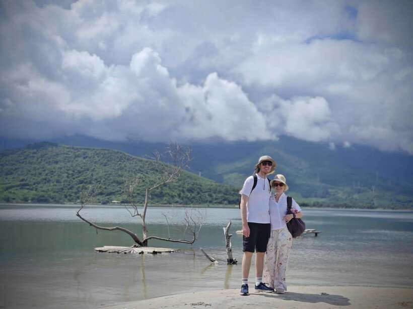 From Hue: Hoi An Bus Transfer with 4 Sightseeing Stops - Hai Van Pass and the Lang Co view