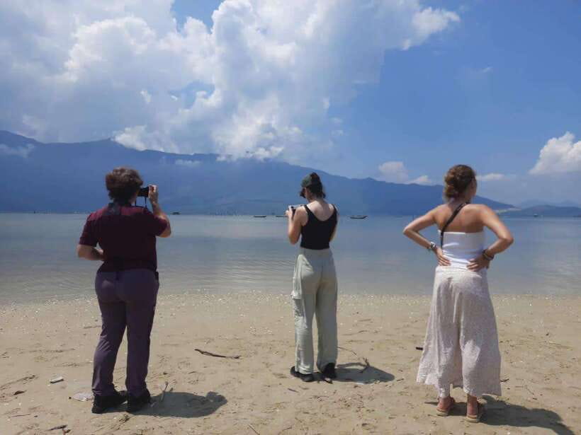 From Hue: Hoi An Bus Transfer with 4 Sightseeing Stops - The ride, guide, and food