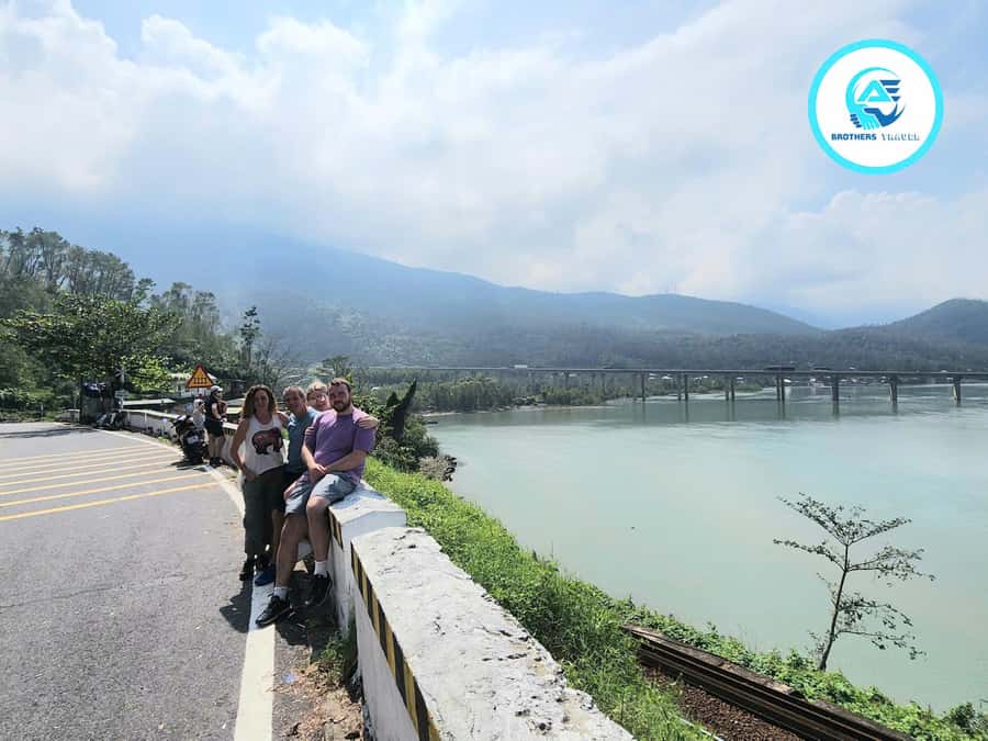 From Hue: Hoi An Guided Bus Tour with 4 Sightseeing Stops - Marble Mountains rewards active visitors