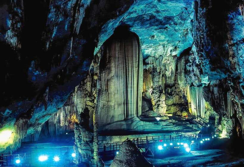 From Hue: Phong Nha Cave & Paradise Cave Full-Day Trip - Lunch near Phong Nha-Ke Bang National Park
