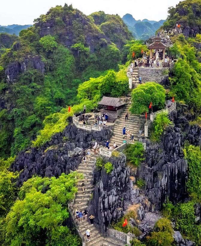 From Ninh Binh: Hoa Lu, Bai Dinh, Trang An, & Mua Cave Tour - Why this full-day route works