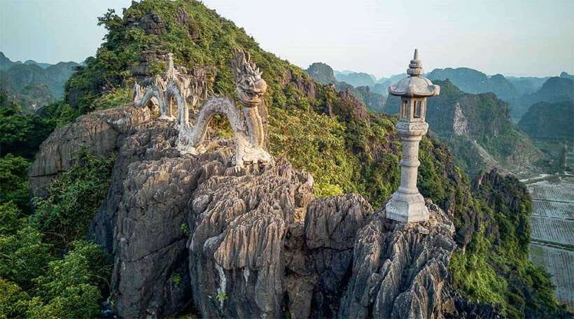 From Ninh Binh: Hoa Lu, Bai Dinh, Trang An, & Mua Cave Tour - Hoa Lu, Vietnam’s ancient capital