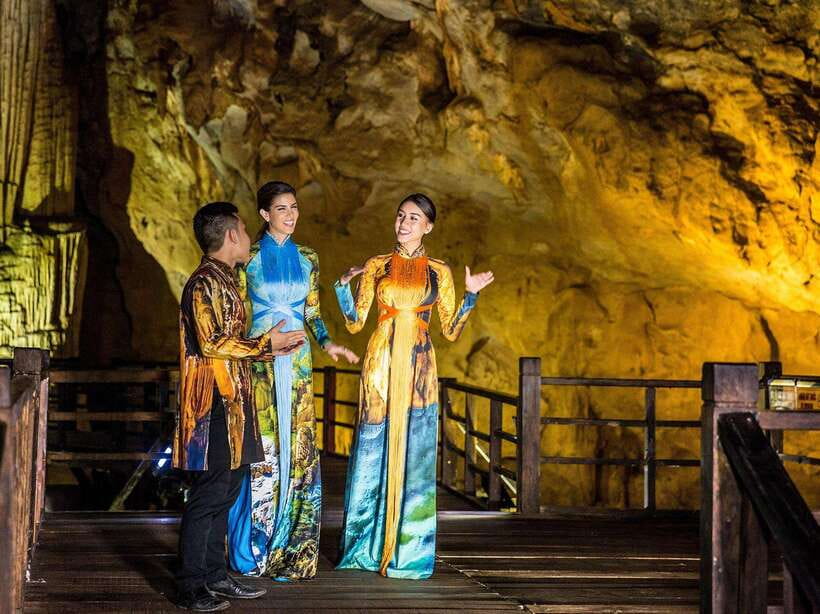 From Phong Nha/DongHoi: Paradise Cave and Zipline Dark Cave - Two famous caves with very different moods
