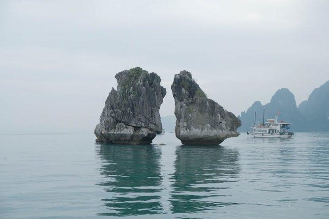 From your cruise port to Hanoi 1 day with our driver - The confusing Ha Long Bay cruise details