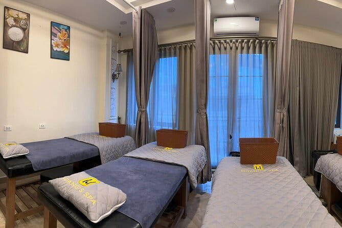 Full Body Combo with Aromatherapy or Deep Tissue treatment - What the $20 Hoang’s Spa treatment includes