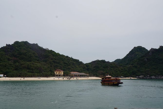 Full day boat trip with Cat Ba Captain Jack to Lan Ha Bay and Ha Long Bay - Three Peaches Beaches and the best swim of the day