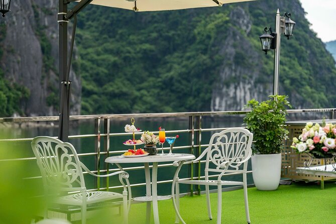 Full day Halong Bay Luxury Cruise - buffet lunch, kayak, swim. - Buffet lunch among Halong Bay’s limestone islands