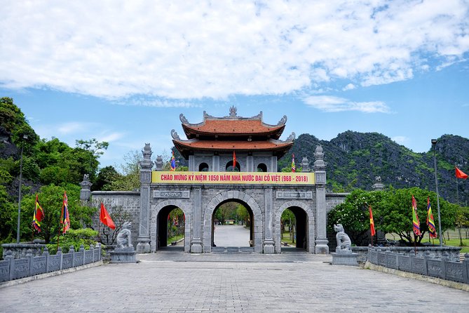 Full-Day Ninh Binh Highlights Tour from Hanoi - Cycling through the fields to Bich Dong