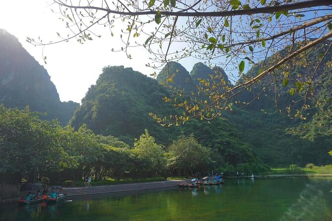 Full-Day Ninh Binh Tour from HaNoi with transfer - Mua Cave and the 500-step climb