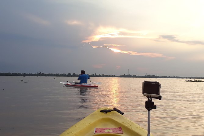 Full Day Off The Beaten Track the Mekong Delta. - Lunch, fruit, and southern Vietnamese flavors