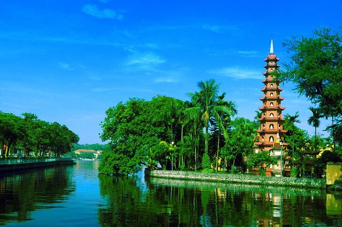 Full-day Private Hanoi Sightseeing Tailored on request - Starting near the Opera House and Ba Dinh Square