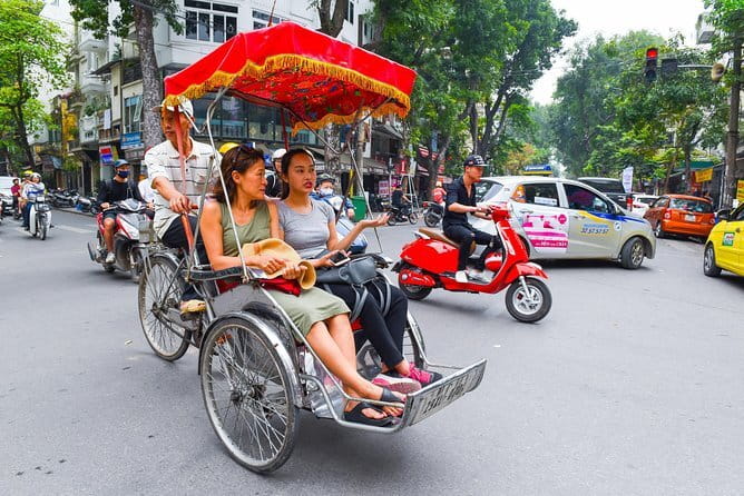 Full-Day Private Walking Tour in Hanoi City - Bach Ma Temple and the City’s Older Beliefs