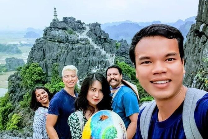 Full-Day Tour Hoa Lu, Tam Coc Boat Trip and Mua Cave - Hoa Lu and Vietnam’s early capital