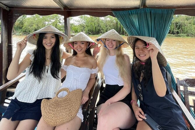 Full-Day Tour in Mekong Delta with Pick Up in Central District 1 - Con Lan, honey tea, and the first sales concern