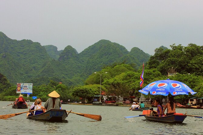 Full Day Tour to Perfume Pagoda with Traditional Boat Ride - The 8:00 am departure and the road from Hanoi