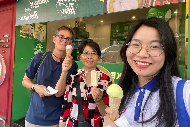 (Group/Individual) HANOI STREET FOOD TOUR - Who will get the most from this food walk