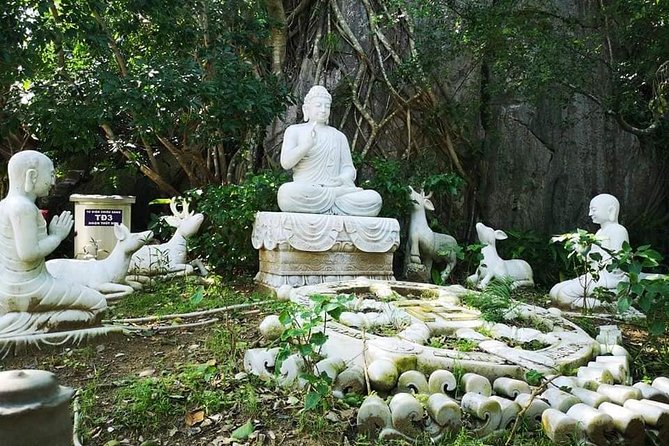 Guided Tour to Marble Mountains & Hoi An Walking Tour , Night Market, Boat Ride - How the guides shape the experience
