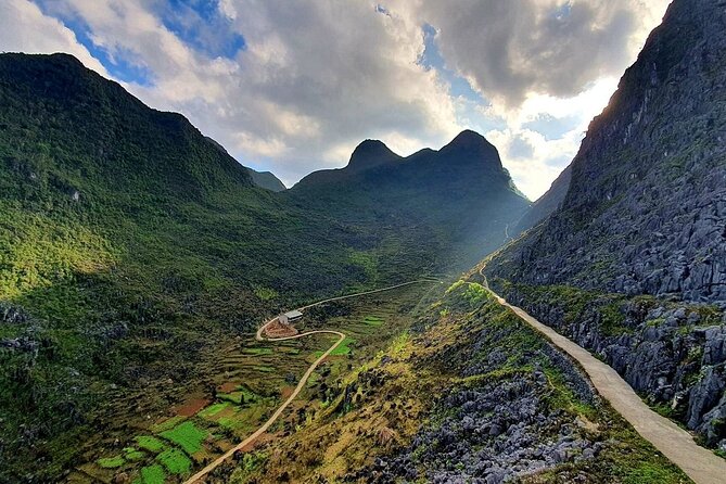 Ha Giang Easy Rider 3D3N - Day 2: Hmong history at Dinh Vua Meo