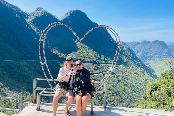 Ha Giang Loop 2Days 1Night Private Tour with English Guide - Starting at Strawberry House in Ha Giang City