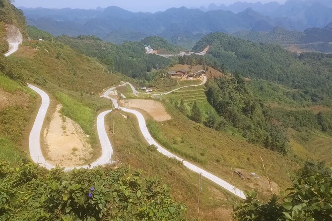 Ha Giang loop 3 or 4 Days, Small Group Tour (within easy riders) - Day 2: Ma Pi Leng Pass and the big mountain views