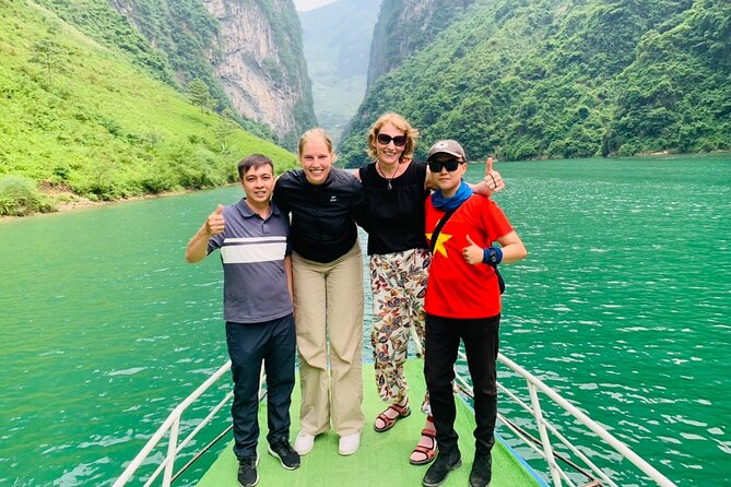 Ha Giang Tour 3-Day-2-Night, English Speaking Guide, Small Group - Day two: Ma Pi Leng Pass and the Nho Que River