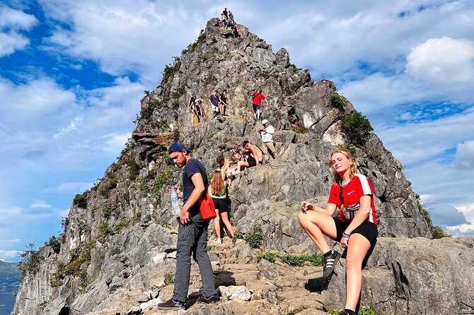 Ha Giang Tour 4 Day-3-Night, English Speaking Guide, Small Group - Day 2: Tham Ma Pass, Hmong King Palace, and Vietnam’s northern tip