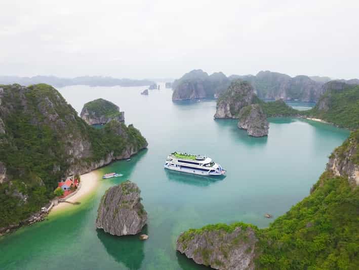 Ha Long Bay 8 hours daily tour on LA CASTA DAILY CRUISE - The limousine ride from Hanoi to Tuan Chau