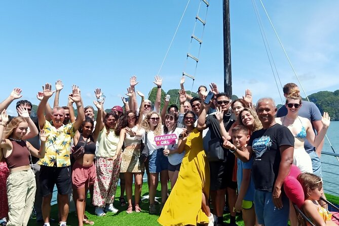 Ha Long Bay Cruise Day Tour-Cave, Kayaking,Ti top island & Lunch - The sunset party and ride back