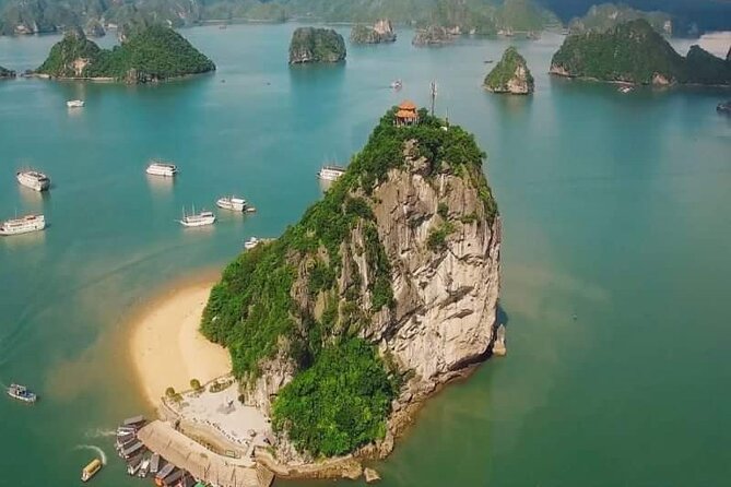 Ha Long Bay Cruise Day Tour with lunch, kayaking, surprise cave & titop island - What the $30 price really buys