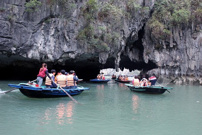 Ha Long Bay Day Cruise From Ha Noi - Choosing Between Kayaking and a Bamboo Boat